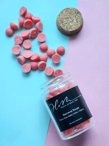 Baccarat Rouge micro wax melts